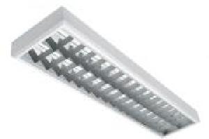 Svietidlo s parabolickou mriežkov LED 2x18W
